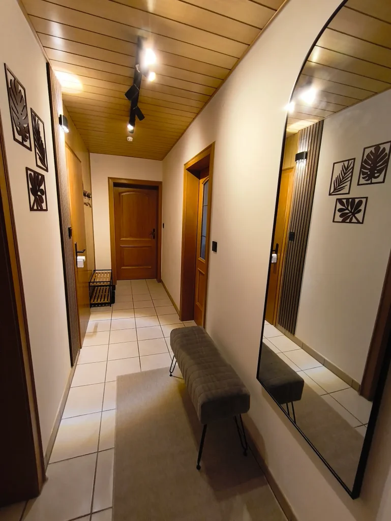 Flur der Ferienwohnung Burgzauber im Haus 113 in Burghausen
