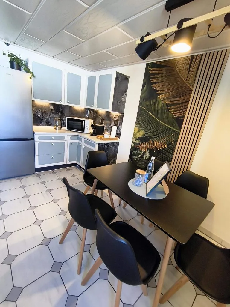 Küche der Ferienwohnung Burgperle im Haus 113 in Burghausen